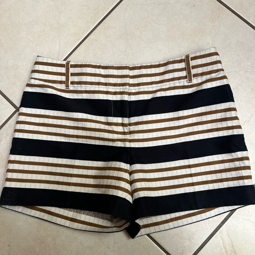 ANN TAYLOR - LOFT Riviera Shorts - size 0 Petite